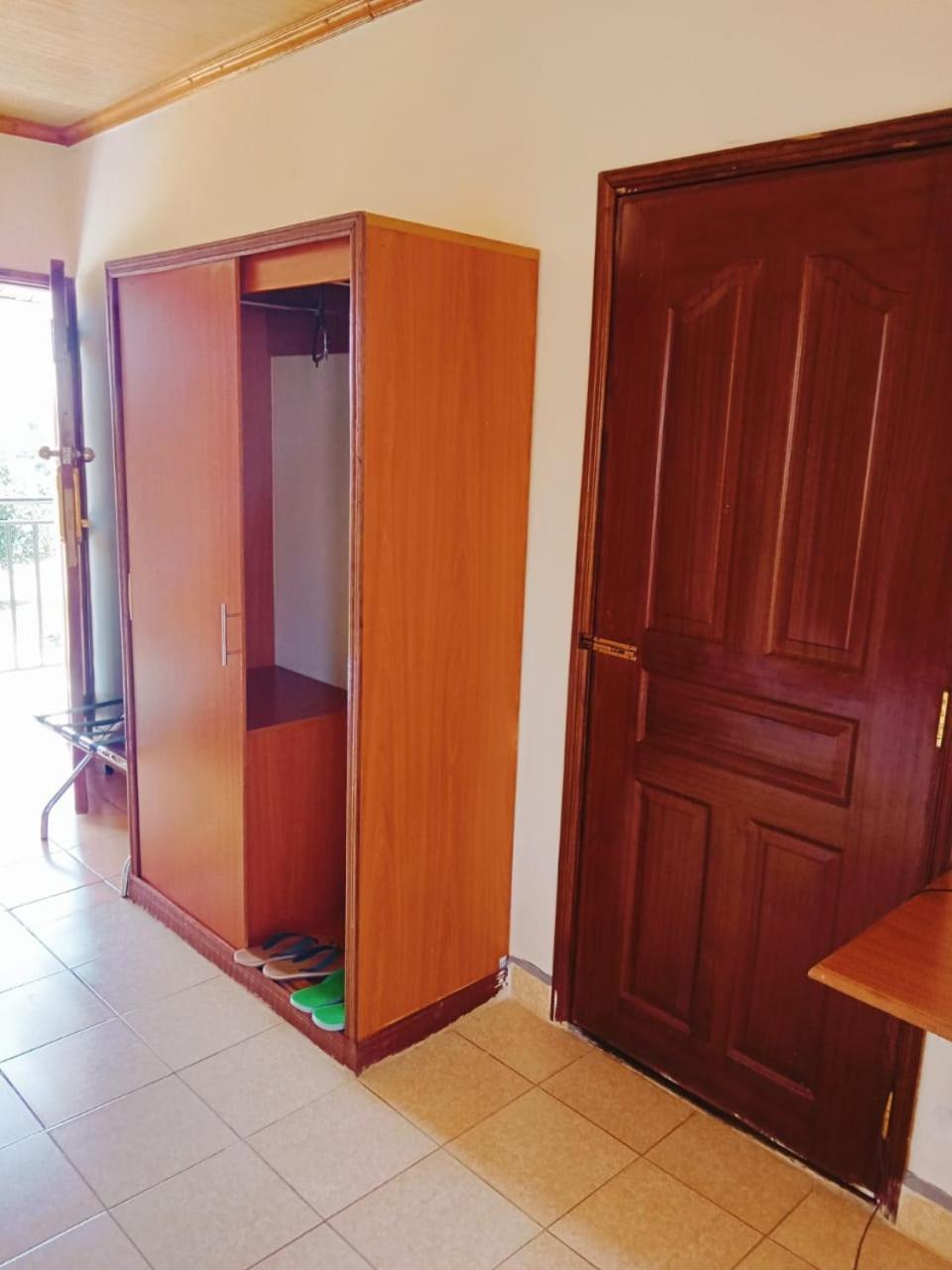 Golden Gates Hotel Thuthuriki المظهر الخارجي الصورة