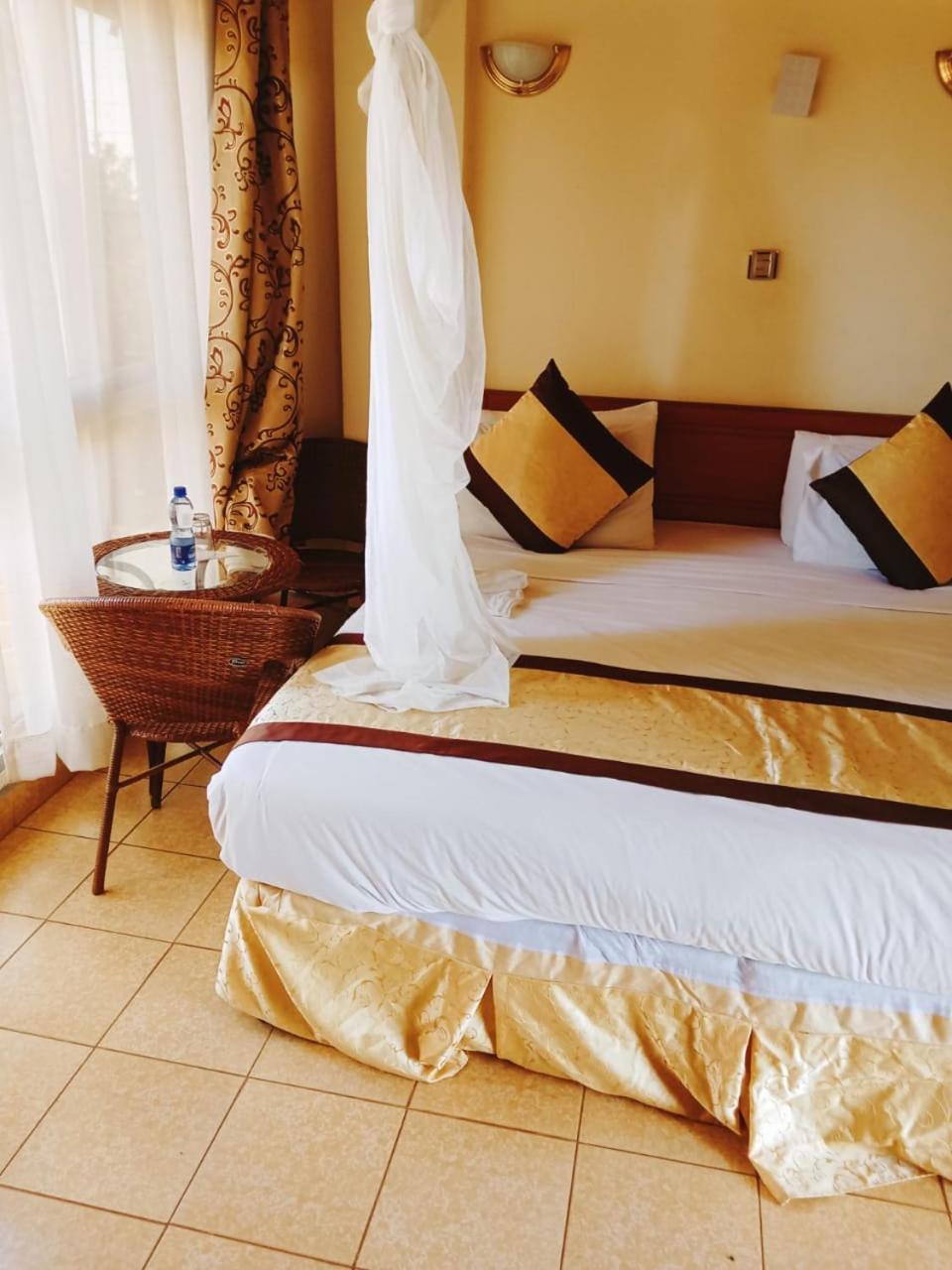 Golden Gates Hotel Thuthuriki المظهر الخارجي الصورة