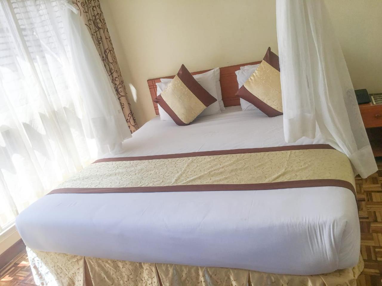 Golden Gates Hotel Thuthuriki المظهر الخارجي الصورة
