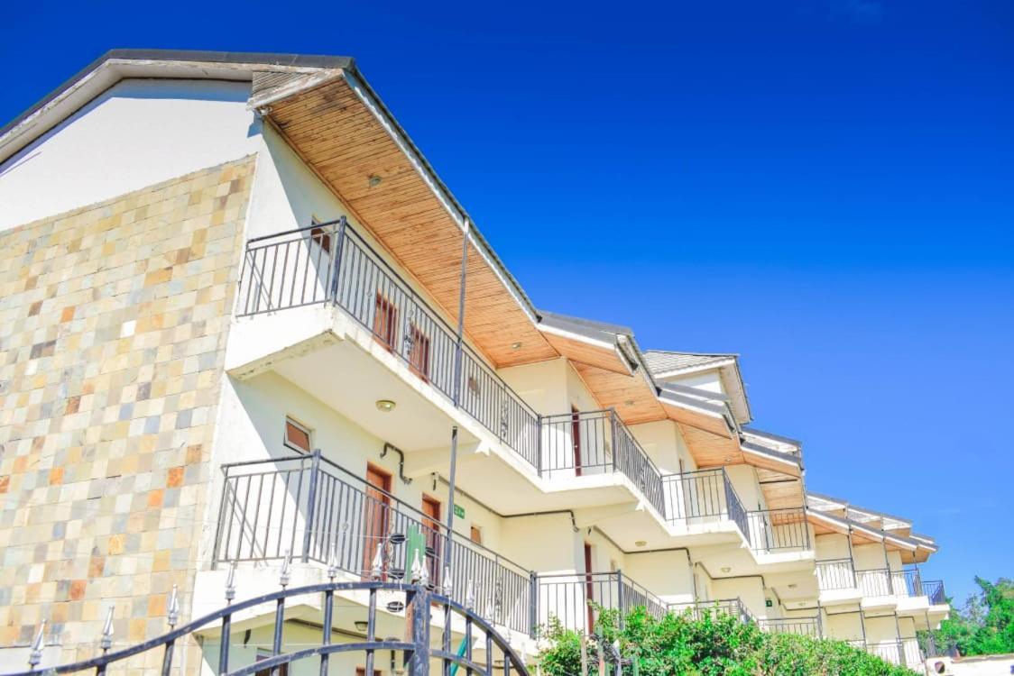 Golden Gates Hotel Thuthuriki المظهر الخارجي الصورة